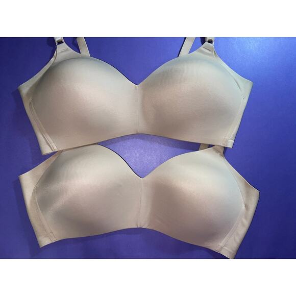 2-Warners No Side Effects Bras - Picture 2 of 9